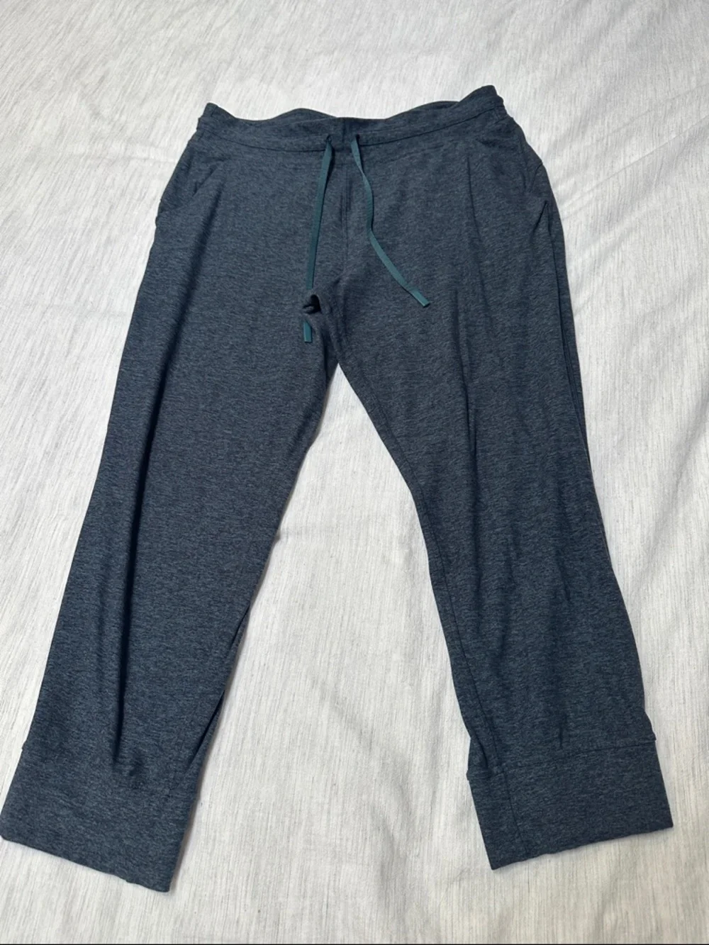 Lululemon Ready to Rulu Crop - Picture 3 of 9